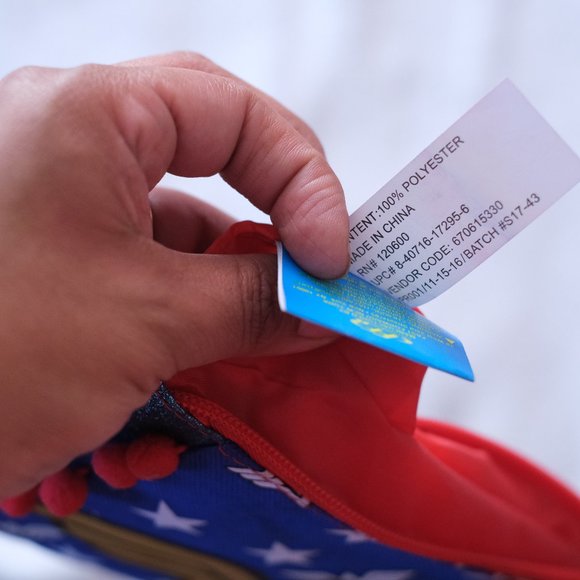 Wonder Woman purse - Picture 2 of 5